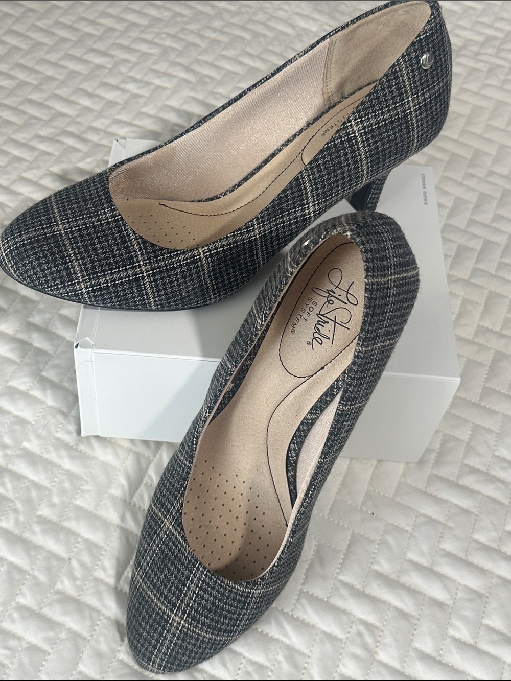 Life Stride Black and Gray Plaid Pointed Toe Heels